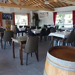 Mobil Xxl 4 - Le Domaine D'oleron אתר קמפינג